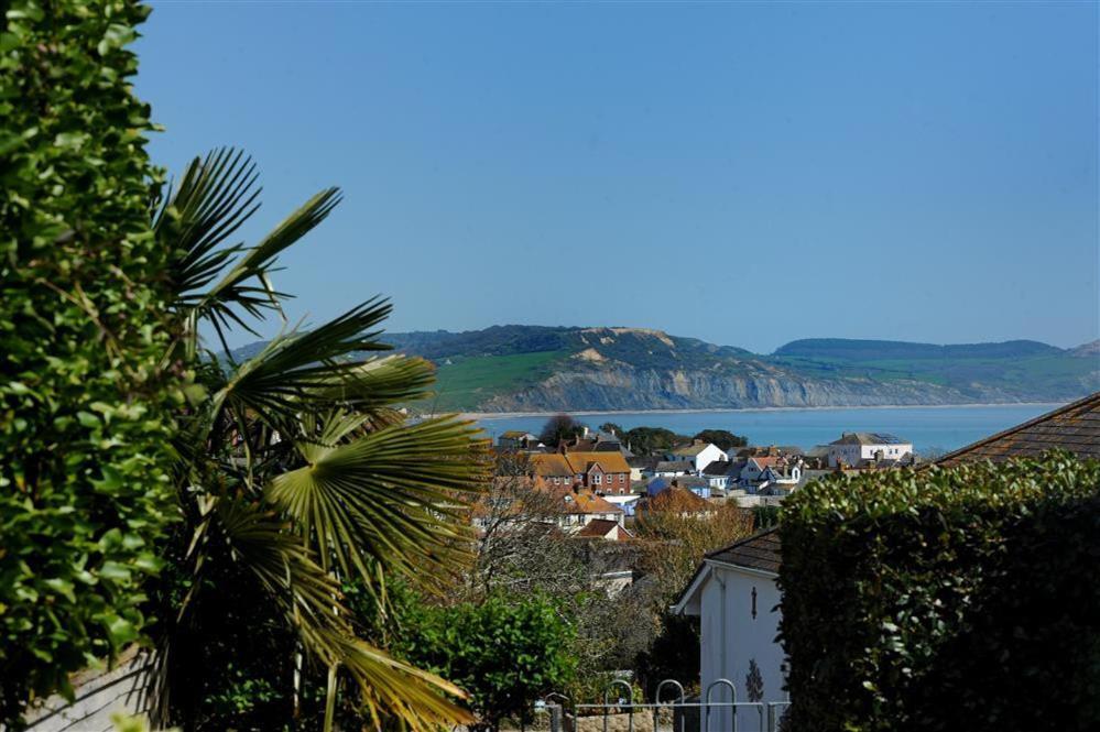 The Lodge Lyme Regis Ngoại thất bức ảnh