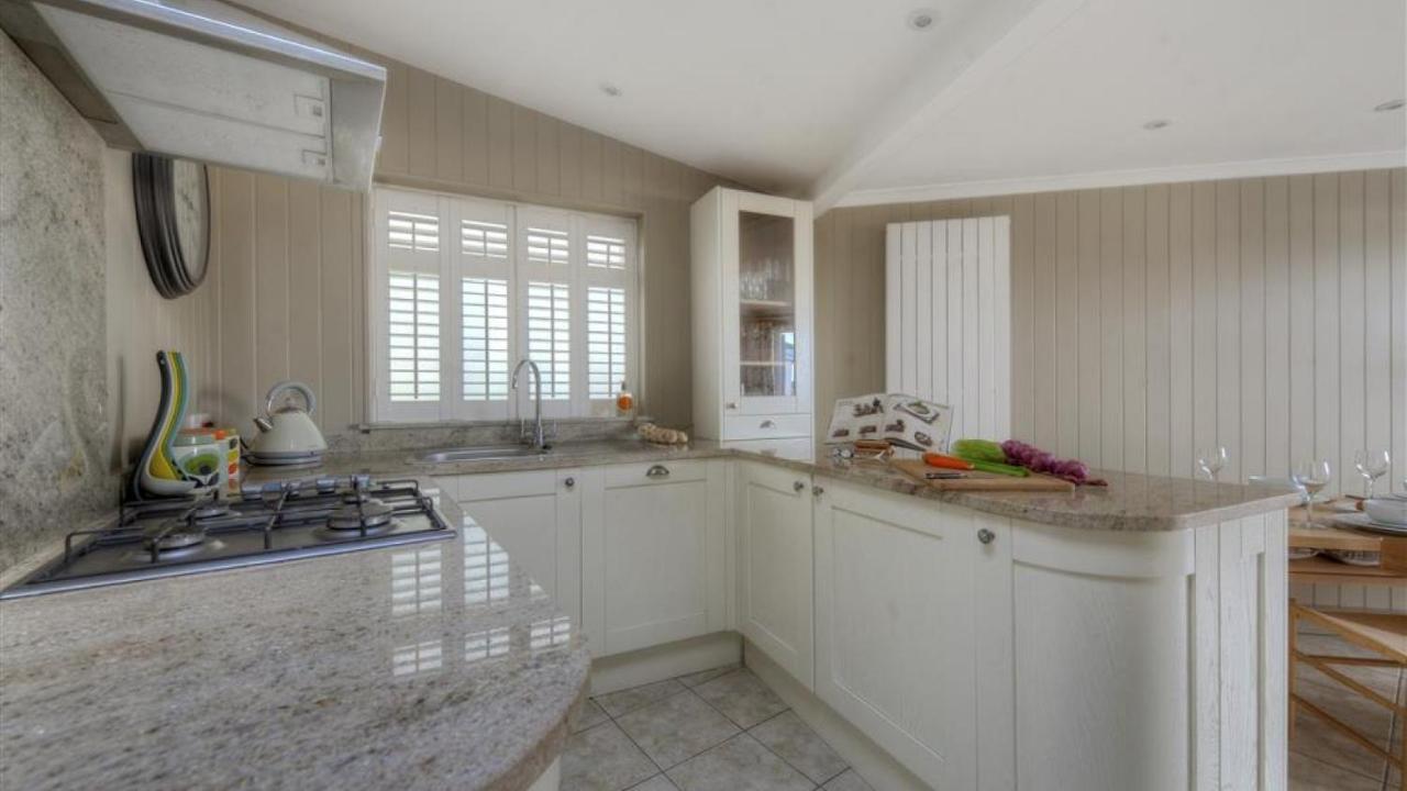 The Lodge Lyme Regis Ngoại thất bức ảnh
